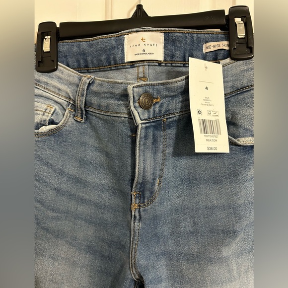 Blue jeans - Picture 2 of 6